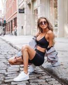 Альбина Без предоплат , 8 909 434-31-69 Альбина Без предоплат , тел. 8 909 434-31-69 — красивая девушка для интима